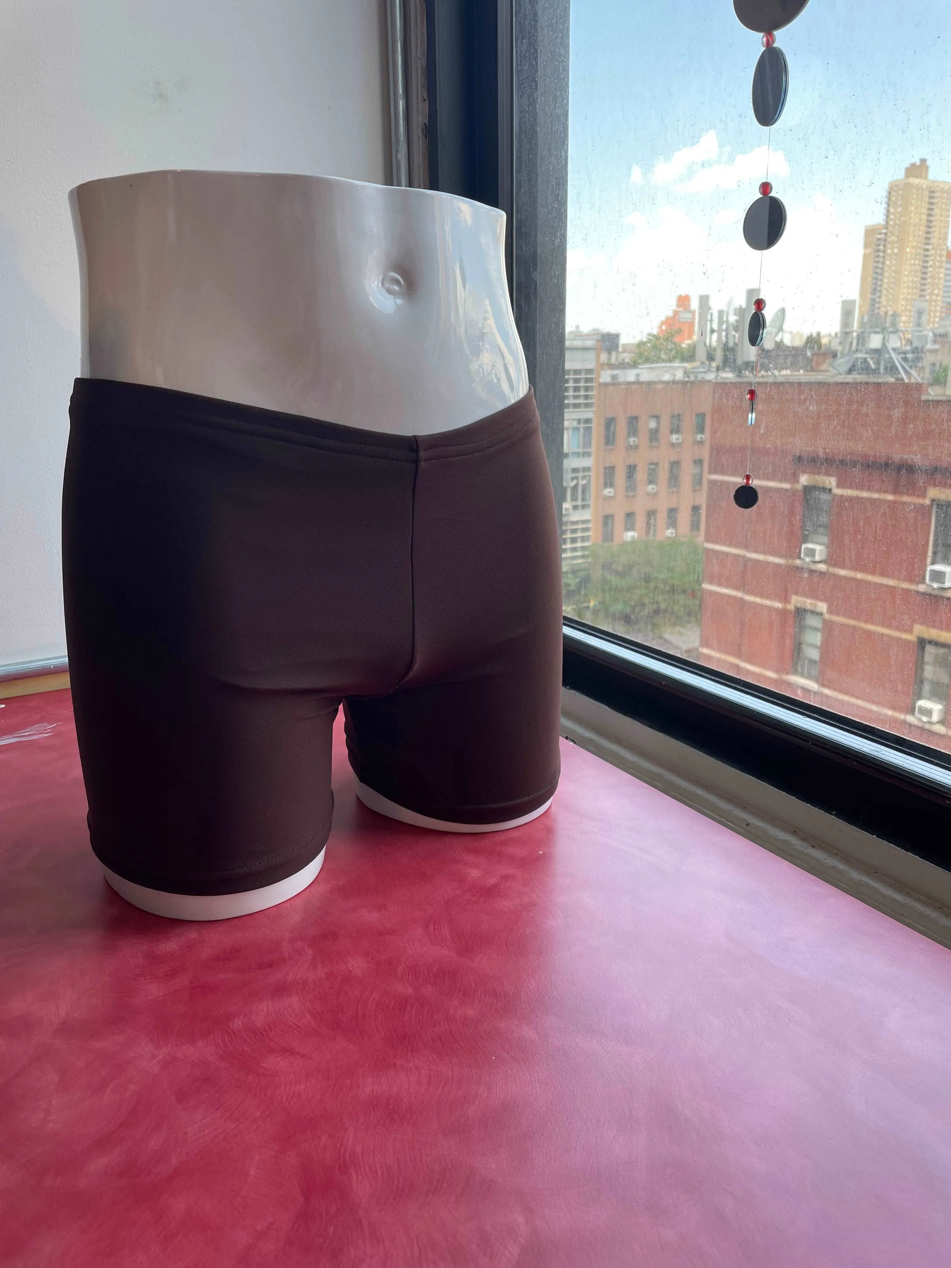 BT HUGH SHORTS (IN STORE)