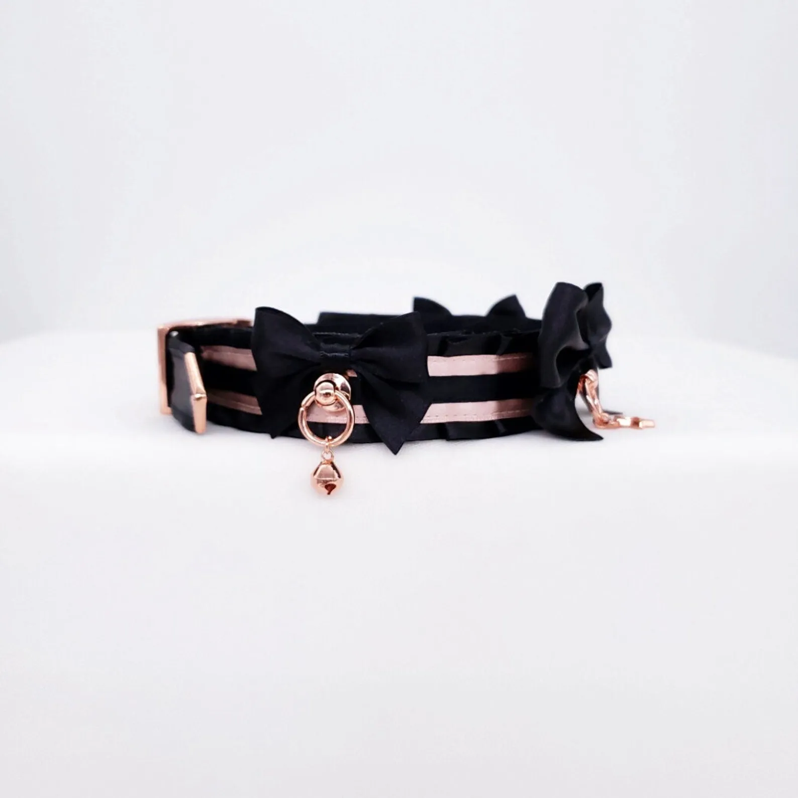 Rose Gold and Black Star Luxury Collar